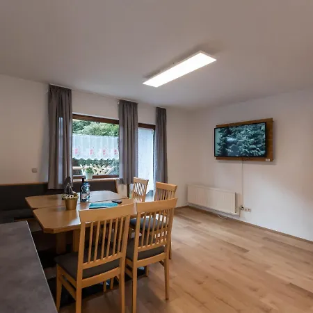 公寓 Alpenchalets-5 By Interhome 滨湖采尔