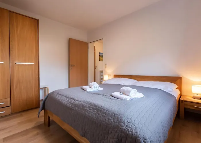 Alpenchalets-5 By Interhome * زيل أم سي